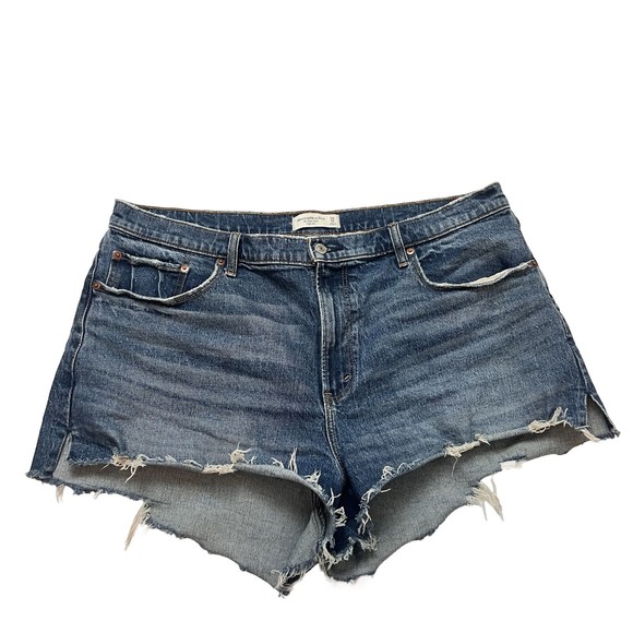 Abercrombie And Fitch Womens Sz 18/34 The Mom Short High Rise Curve Love Med Wsh - Picture 1 of 8